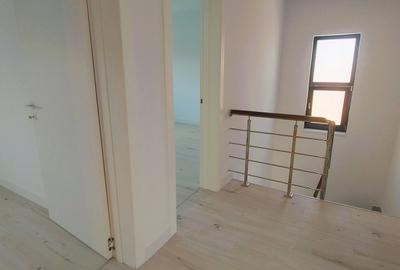 Casă individuală cu 5 camere cu Canalizare în Periferie - 44