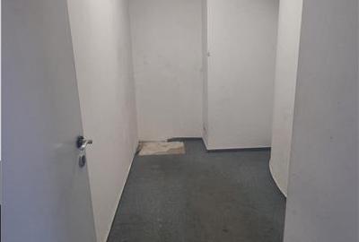Spațiu comercial, de 330 mp, în Centrul Civic - 14