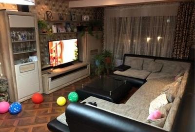 Casă cu 4 camere în Valu lui Traian