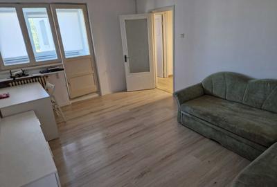 Apartament cu 2 camere semidecomandat în Exterior Vest