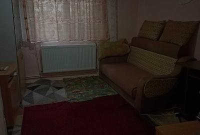 Casă cu 3 camere în Central