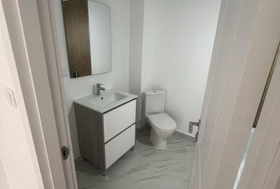 Apartament cu 3 camere în Unirea - 2
