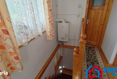 Apartament cu 2 camere decomandat în Ștrand