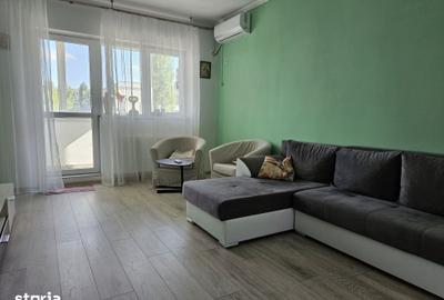 Apartament cu 2 camere decomandat în Apărătorii Patriei