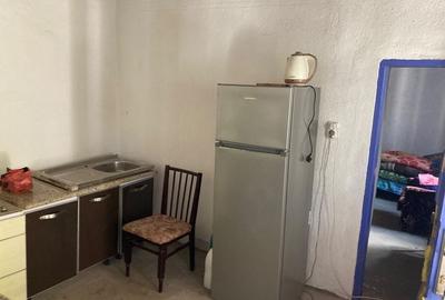 Casă cu 3 camere în Petroșani