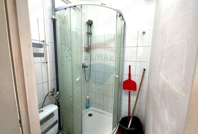 Garsonieră nedecomandată în Take Ionescu
