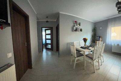 Apartament cu 2 camere decomandat, mobilat în Zorilor - 3