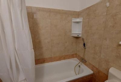 Apartament cu 2 camere decomandat în Far - 7