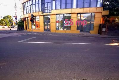 Spațiu comercial, de 55 mp, în Central