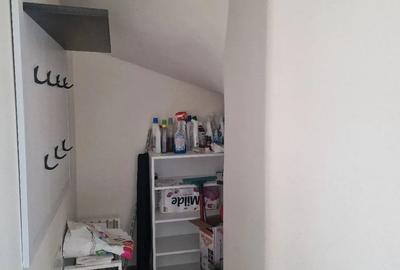 Casă cu 2 camere cu Teren 350 Mp în Dumbrăvița