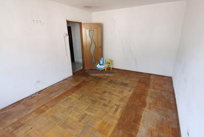 Apartament cu 2 camere decomandat în Mărăței