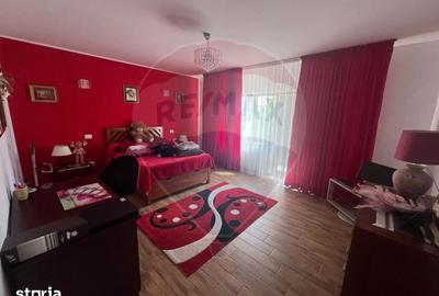 Casă cu 7 camere cu Teren 983 Mp în Garoafa - 8