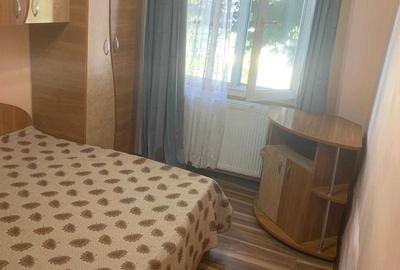 Apartament cu 3 camere semidecomandat în Central - 4
