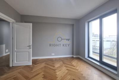 Apartament cu 3 camere decomandat în Băneasa - 4