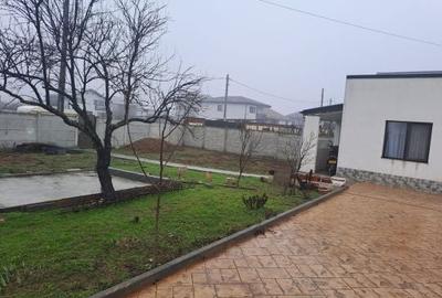 Casă cu 4 camere în Șimnicu de Jos