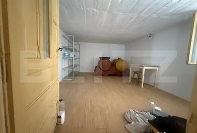 Casă cu 4 camere cu Teren 1692 Mp în Lunca (Voinești) - 2