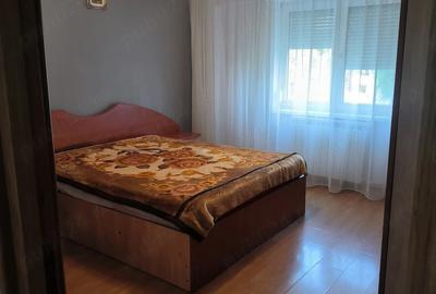 Apartament cu 2 camere decomandat în Buzaului