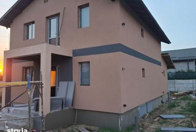 Casă cu Teren 350 Mp în Calea București - 1