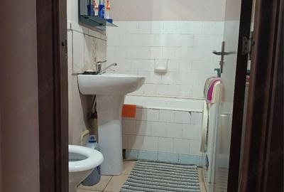 Apartament cu 2 camere decomandat în Lotus
