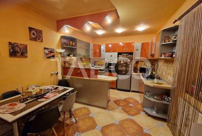 Apartament cu 4 camere semidecomandat, mobilat în Ultracentral - 1