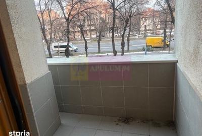 Apartament cu 3 camere, mobilat în Aviatorilor