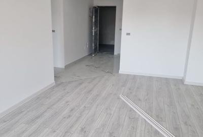 Garsonieră decomandată în Central - 1