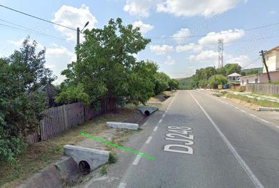Teren de 3300 mp, în Grajduri - 1