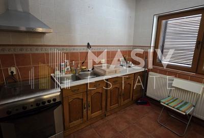 Casă individuală cu 12 camere cu Canalizare în Central - 13