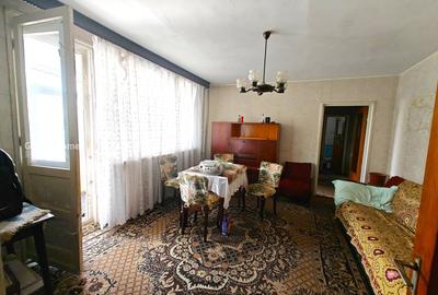 Apartament cu 3 camere semidecomandat în Drumul Taberei - 1