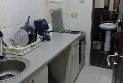 Garsonieră decomandată în Central