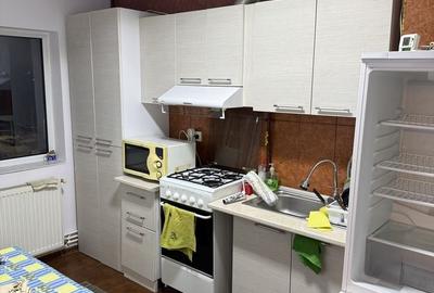Apartament cu 3 camere decomandat în Central - 4