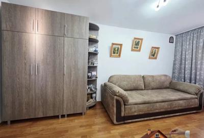 Apartament cu 2 camere decomandat în Canta - 2