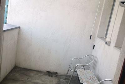 Apartament cu 2 camere nedecomandat în Parcul Carol