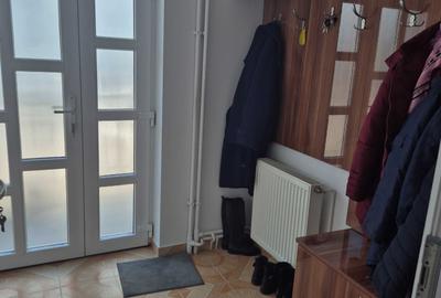 Casă cu 4 camere cu Teren 700 Mp în Exterior Vest