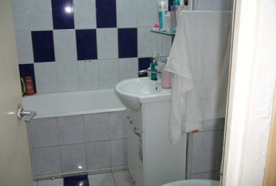 Apartament cu 2 camere decomandat în 7 Noiembrie - 4