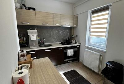 Apartament cu 3 camere decomandat în Letea - 3
