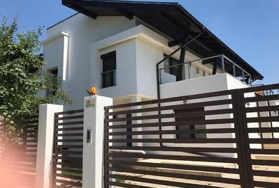 Casă cu 5 camere cu Canalizare în Pipera