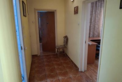 Apartament cu 2 camere decomandat în Mărgeanului - 3