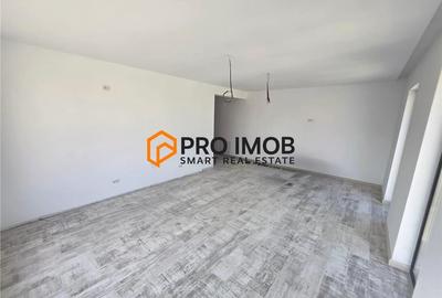 Apartament cu 5 camere decomandat în Câmpineanca