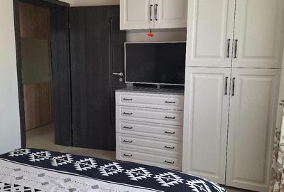 Apartament cu 3 camere nedecomandat în Tancodrom - 4