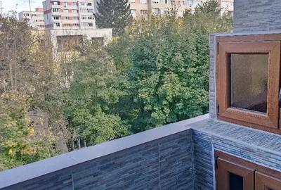 Apartament cu 3 camere decomandat în Grigorescu