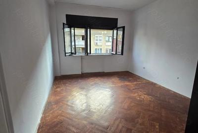 Apartament cu 3 camere decomandat în Calea Victoriei - 7