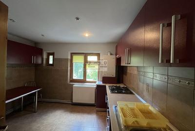 Apartament cu 3 camere decomandat, mobilat în Sud - 2