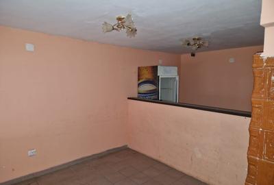 Casă individuală cu 3 camere cu Teren 300 Mp în Brăești - 9