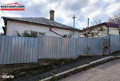 Casă cu 3 camere în Central - 2