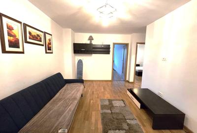 Apartament cu 3 camere semidecomandat, mobilat în Semicentral