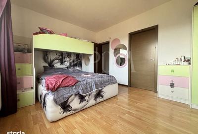 Casă cu 3 camere în Sânnicoară