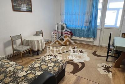 Garsonieră decomandată, mobilată în Central