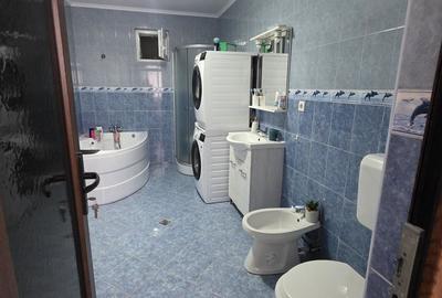 Casă cu 3 camere cu Teren 224 Mp în Central - 12