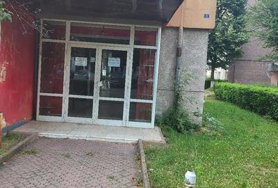 Spațiu comercial, de 50 mp, în Ultracentral - 2